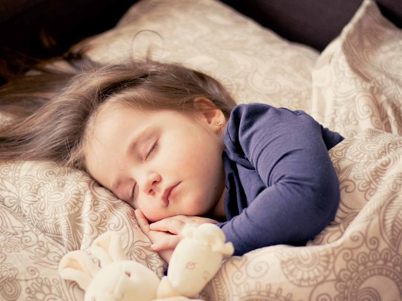 ユニーク子供 寝顔 かわいい子供たちの画像